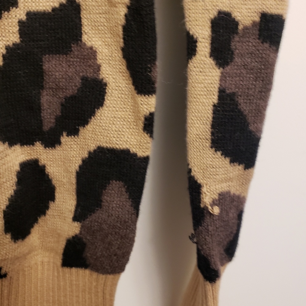 Express Top X-small Leopard Print - Picture 4 of 10